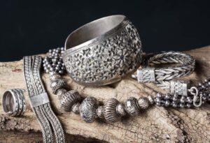 Bijoux en argent, quels avantages ?